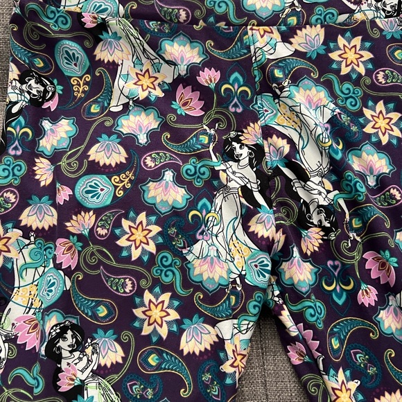 Lularoe Disney Princess and Castle leggings, NWOT - Picture 8 of 11